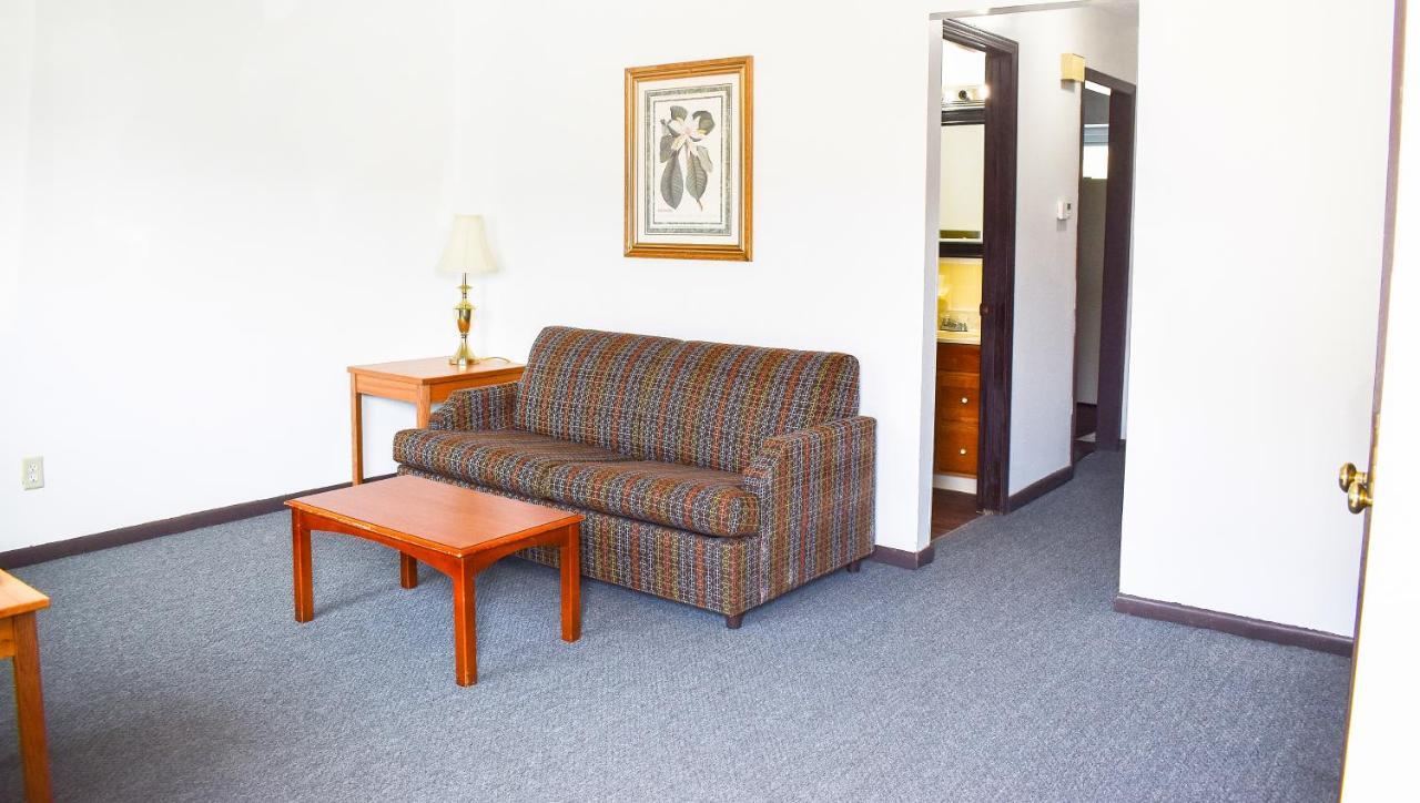 เมนสเตย์ โฮเต็ล เอ็กซ์เทนด์ สเตย์ แคนตัน โอไฮโอ Motel Lake Cable ภายนอก รูปภาพ
